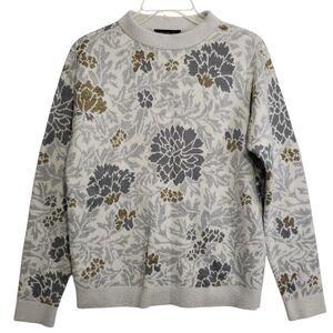 Gorgeous Ann Taylor Women's Small Floral Sweater with Silver Metallic Touches